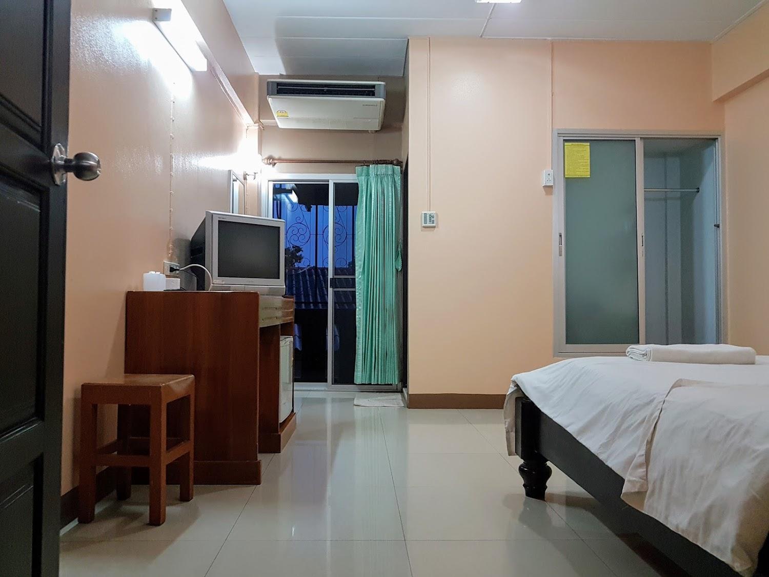 Cover Image for The room hotel อุตรดิตถ์