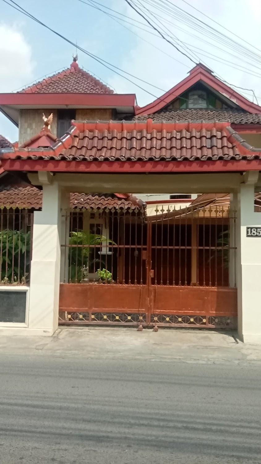 Cover Image for SPOT ON 93376 Roemah Ambarrukma 185 Syariah