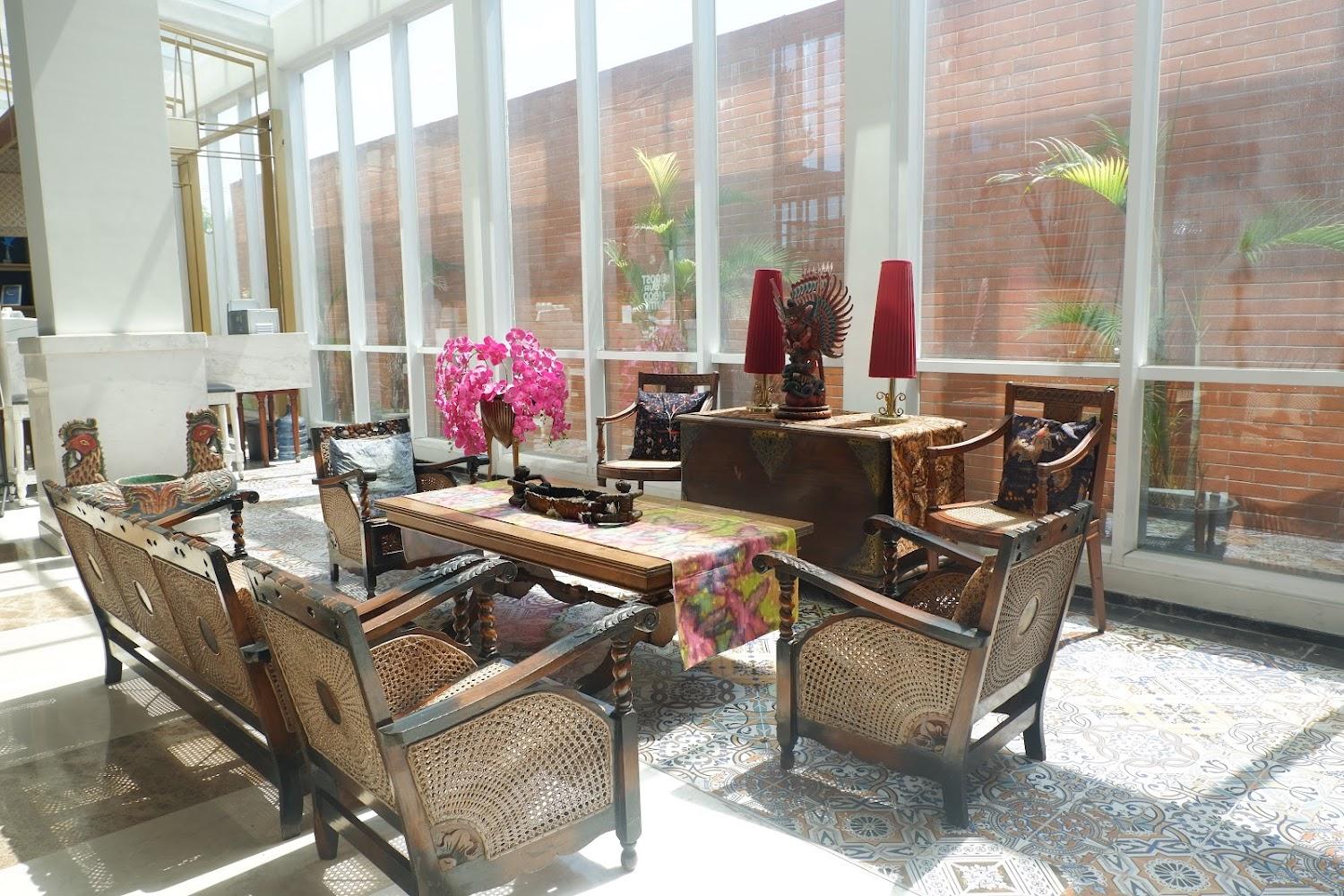 Cover Image for La Lisa Hotel Surabaya