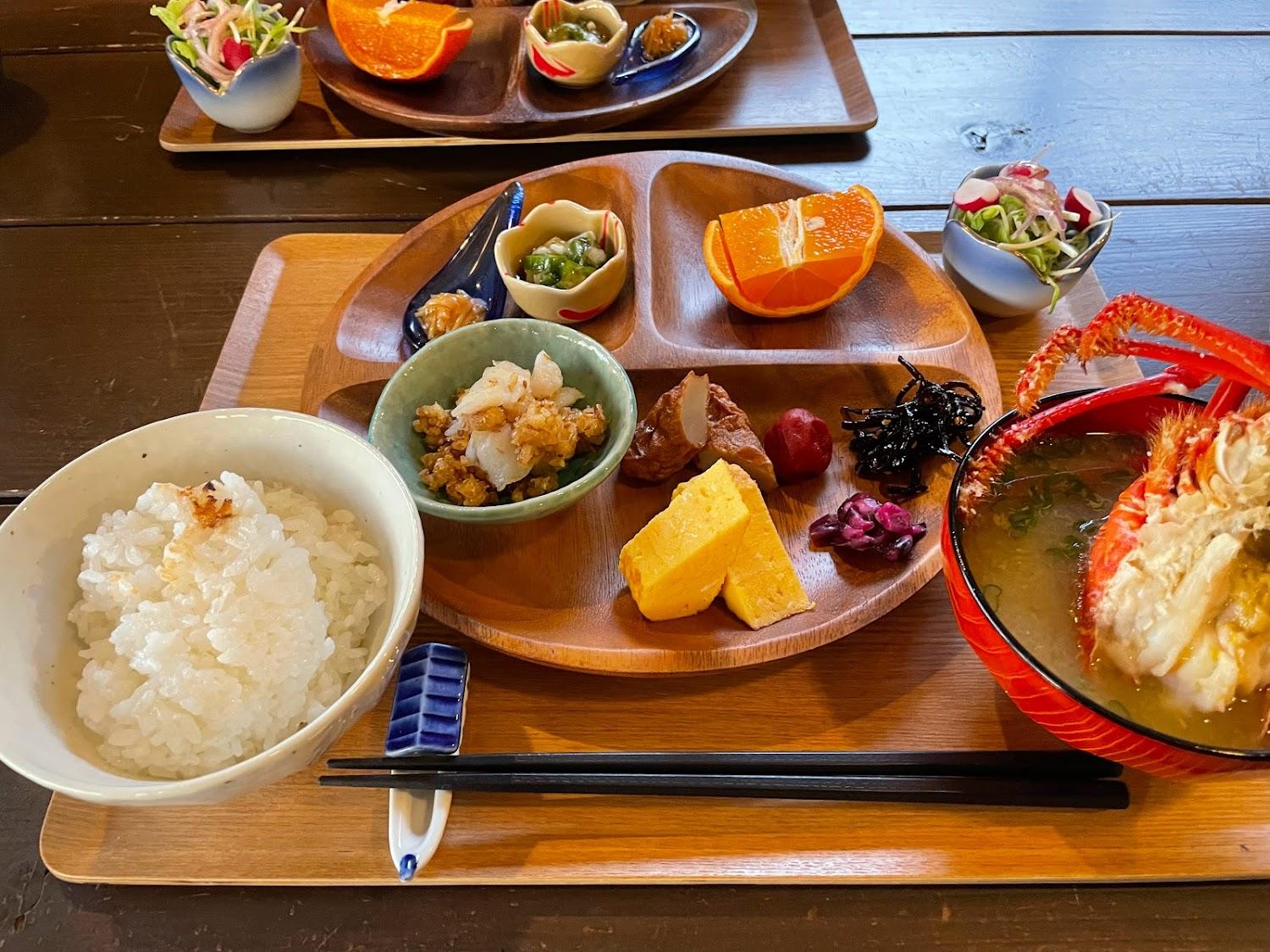 Cover Image for Uminchu Style Amami Lodge