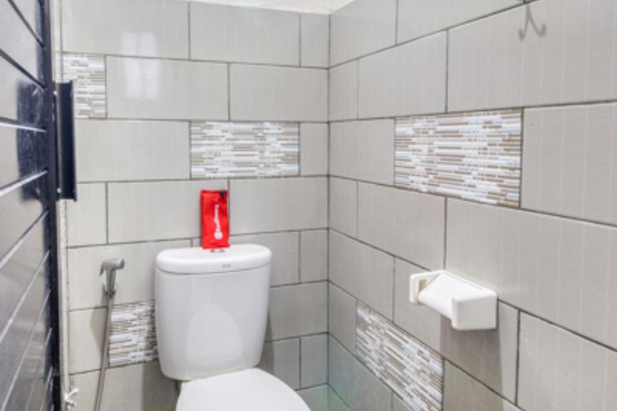 Cover Image for RedDoorz Hostel near Stadion Mandala Krida Yogya