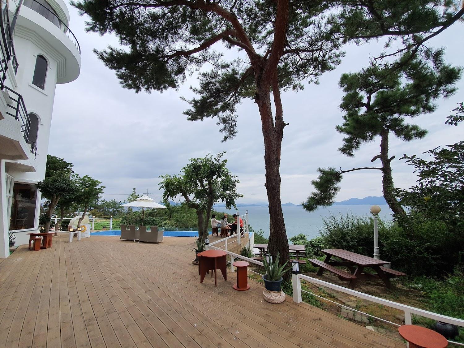 Cover Image for 여수 해뜨는언덕펜션