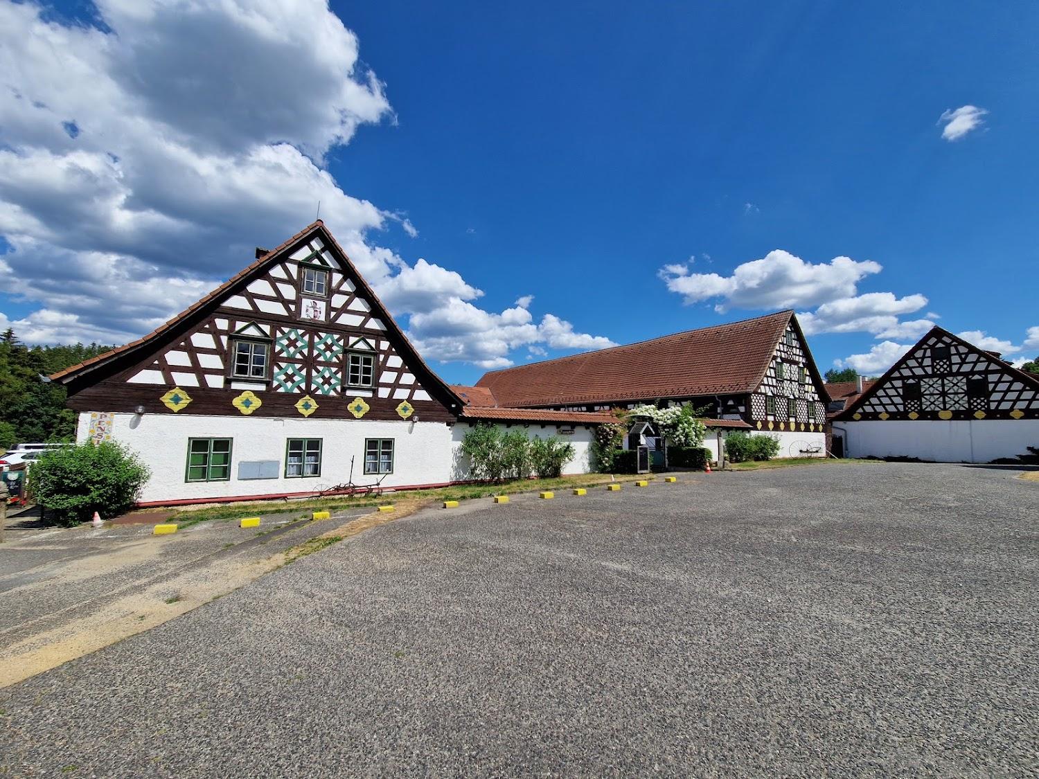 Cover Image for Manský Dvůr