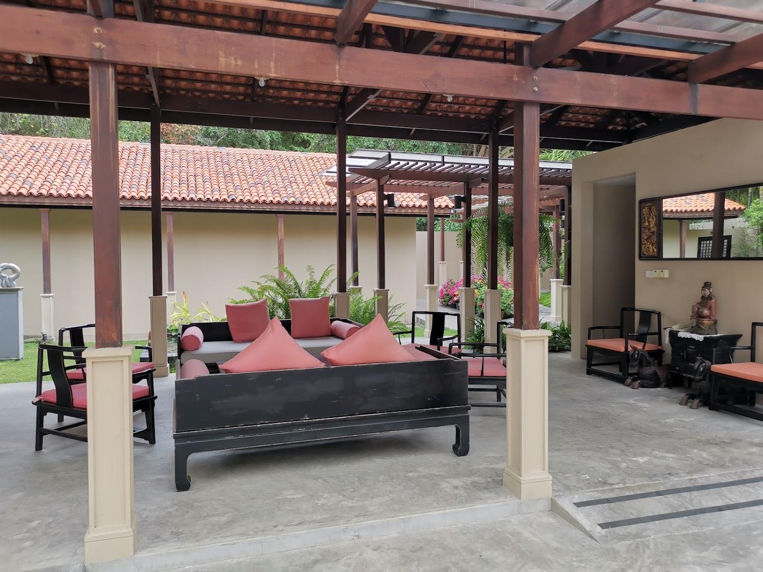 Cover Image for Anantasila Beach Resort Hua Hin