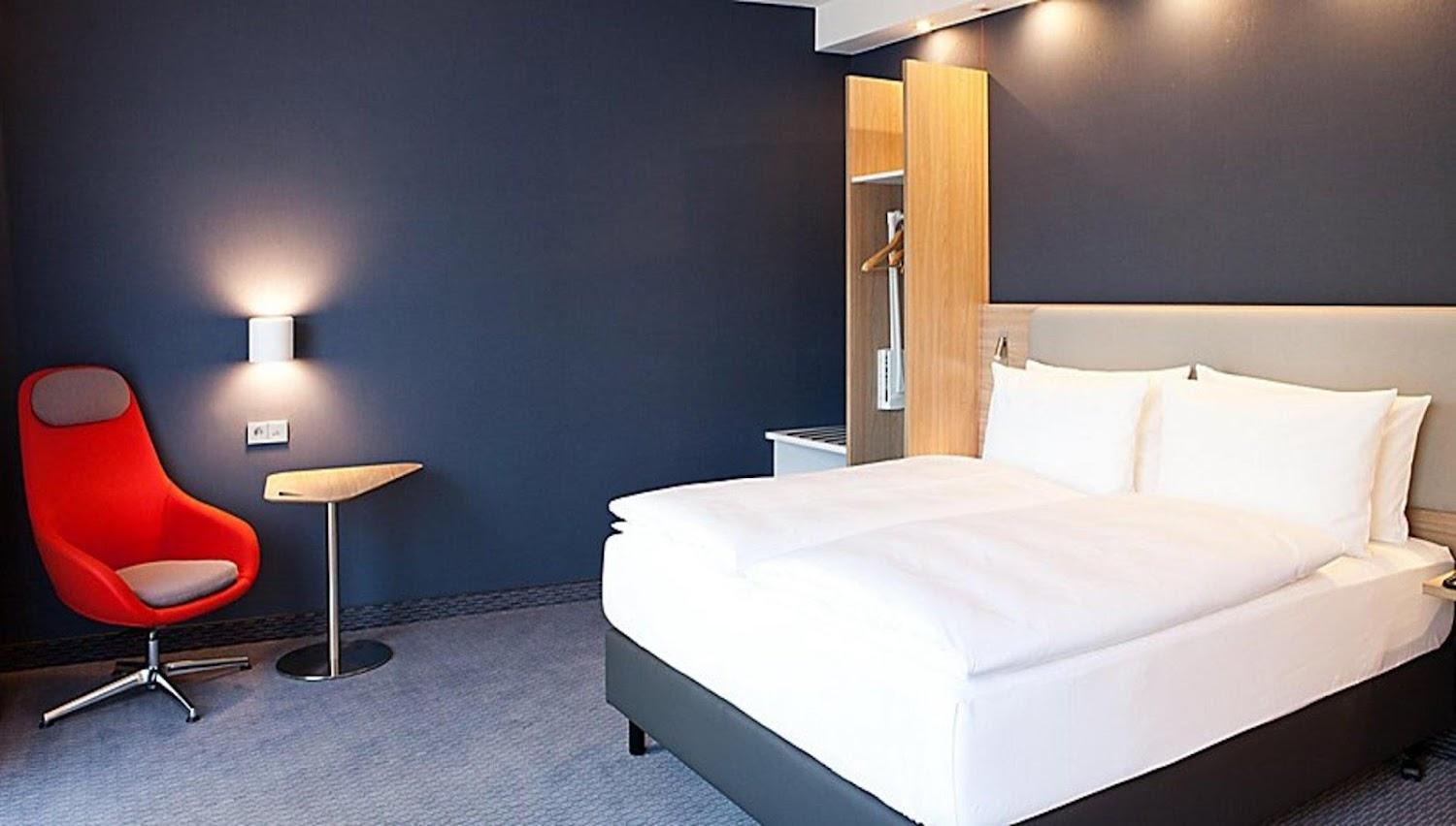 Cover Image for Holiday Inn Express Remscheid, an IHG Hotel