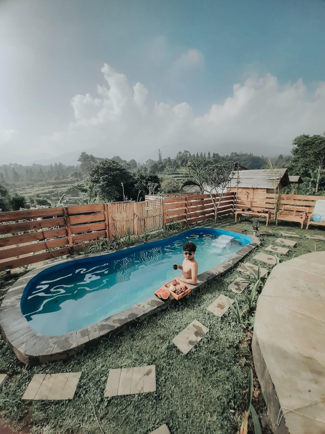 Cover Image for Booba Glamping