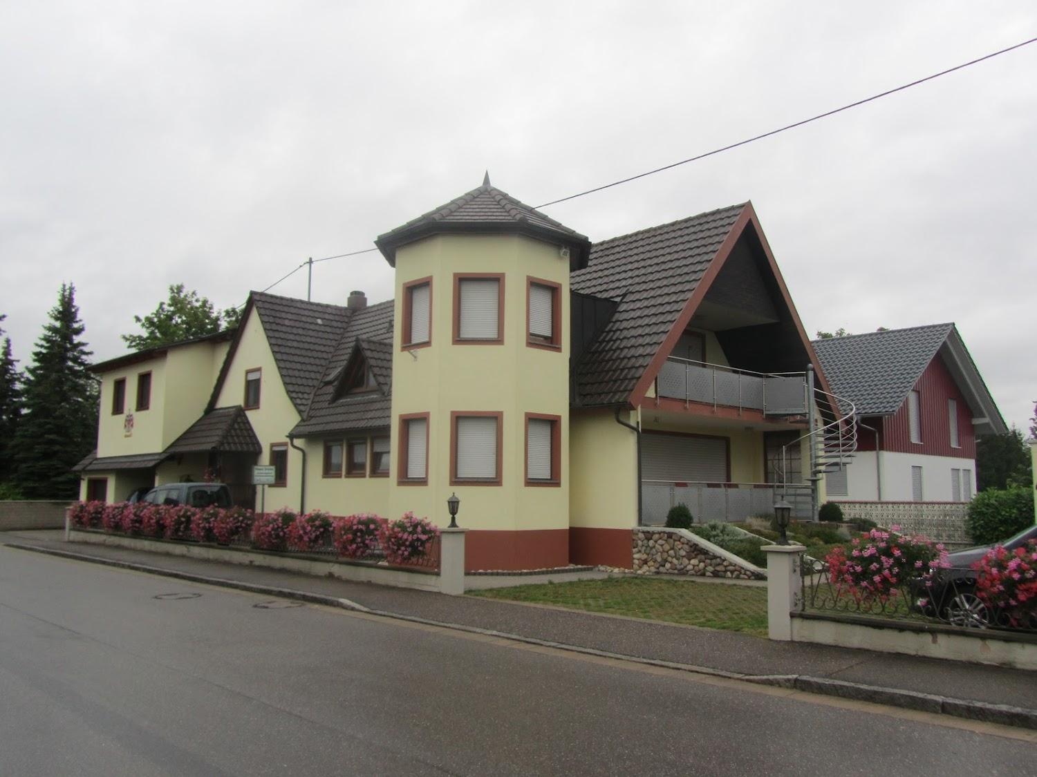 Cover Image for Haus Irene