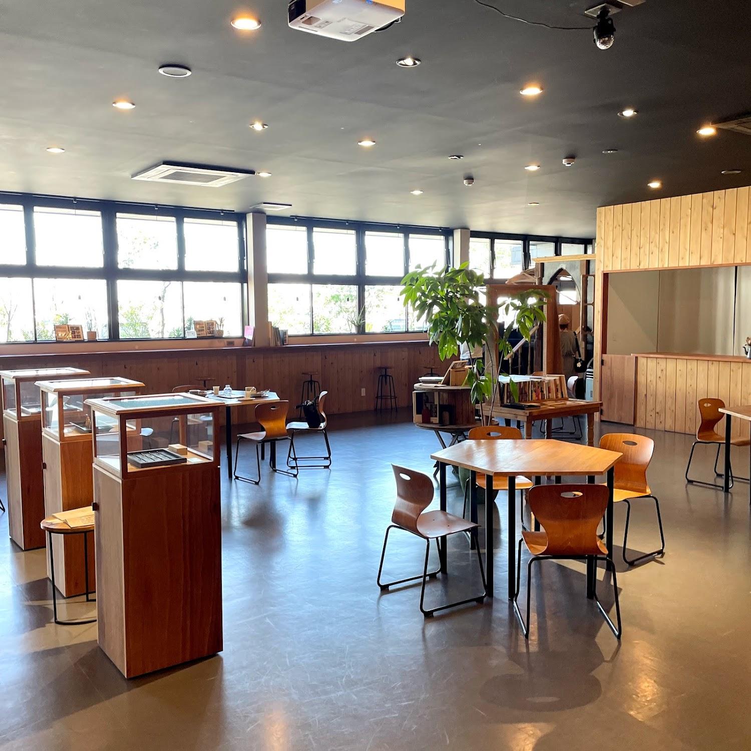 Cover Image for FOLK FOLK Hostel, Cafe&Bar, Wedding