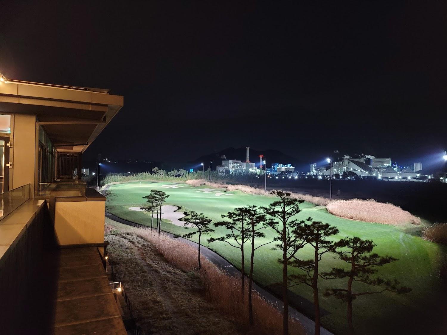 Cover Image for Maple Beach Golf Resort yen