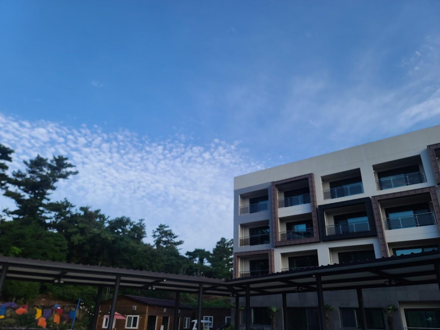 Cover Image for JnB Family Hotel