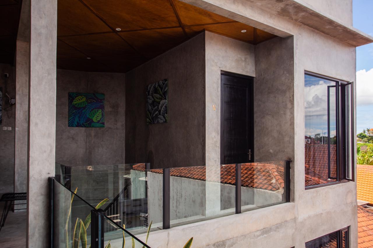 Cover Image for Escotel Vanili