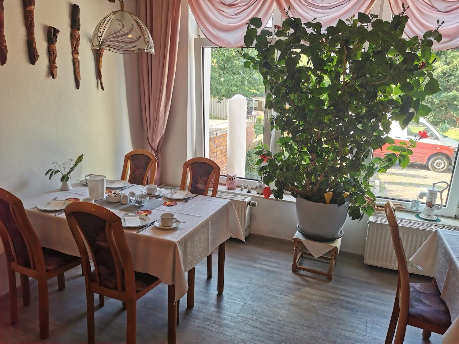 Cover Image for Hotel & Pension Tannenhof