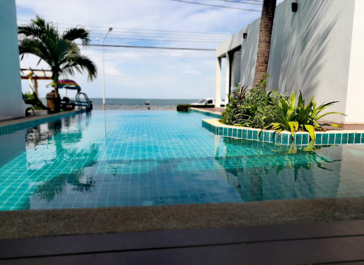 Cover Image for Prandhevee Hotel Pranburi