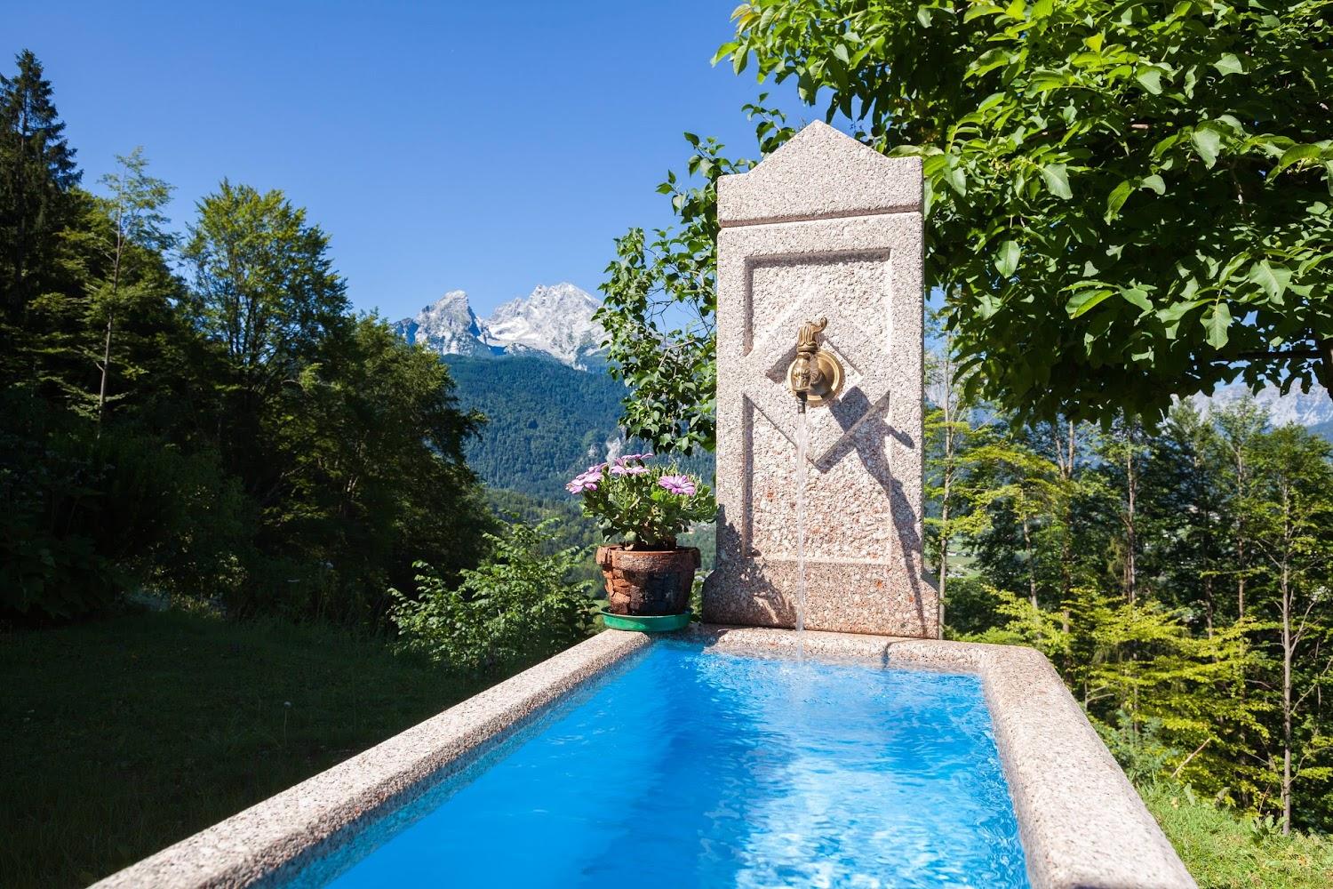 Cover Image for Pension Watzmannblick
