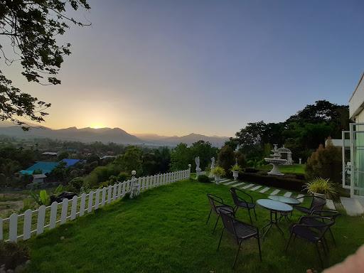 Cover Image for โรงแรมปัวเดอวิว บูติค รีสอร์ท PuaDeView Boutique Resort