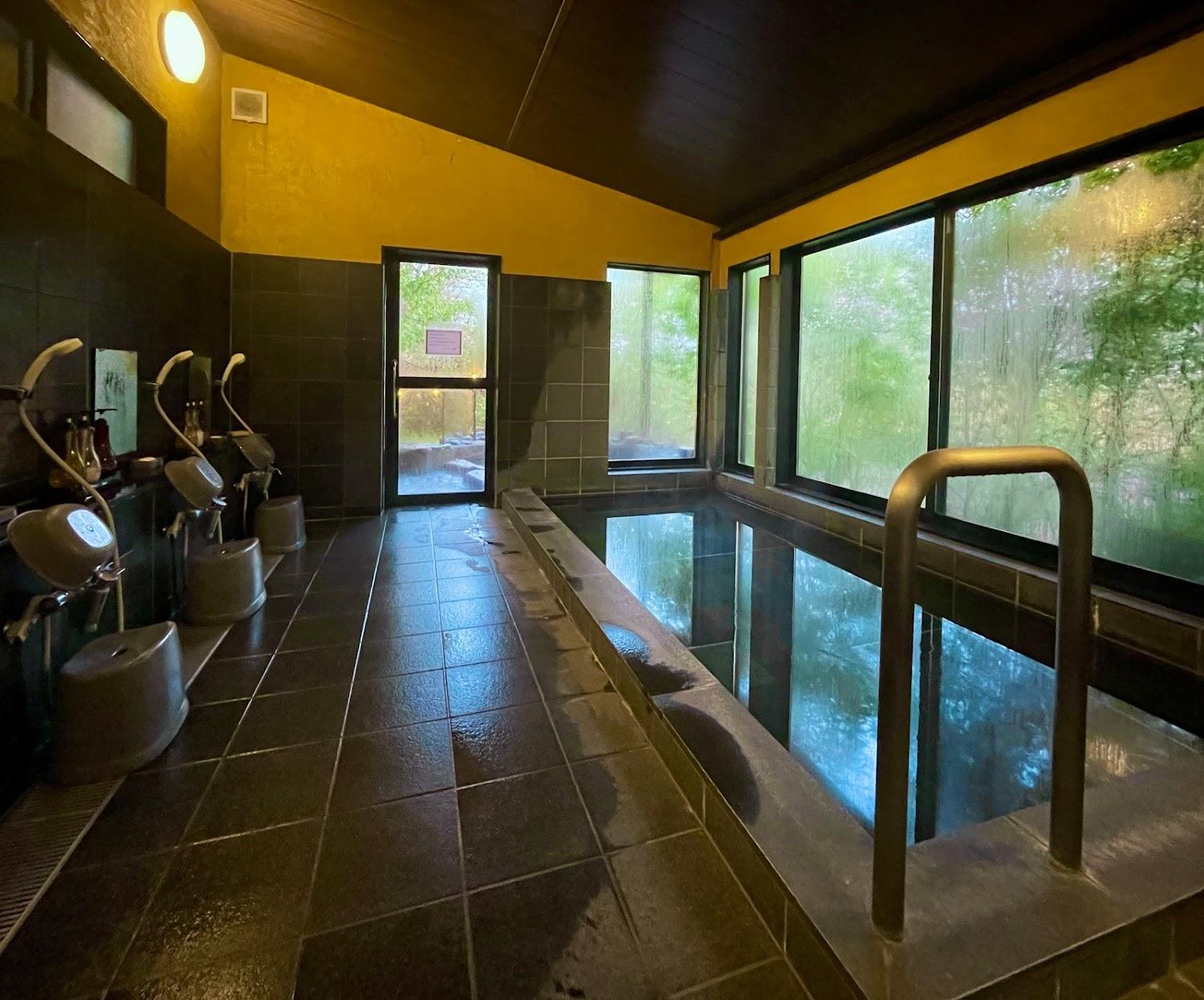 Cover Image for Resort-Inn Yunogo
