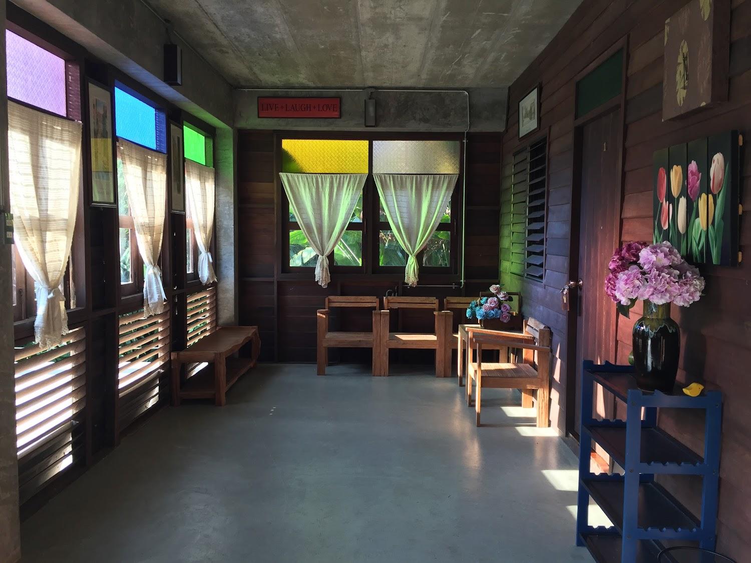 Cover Image for VILLA MAKAI