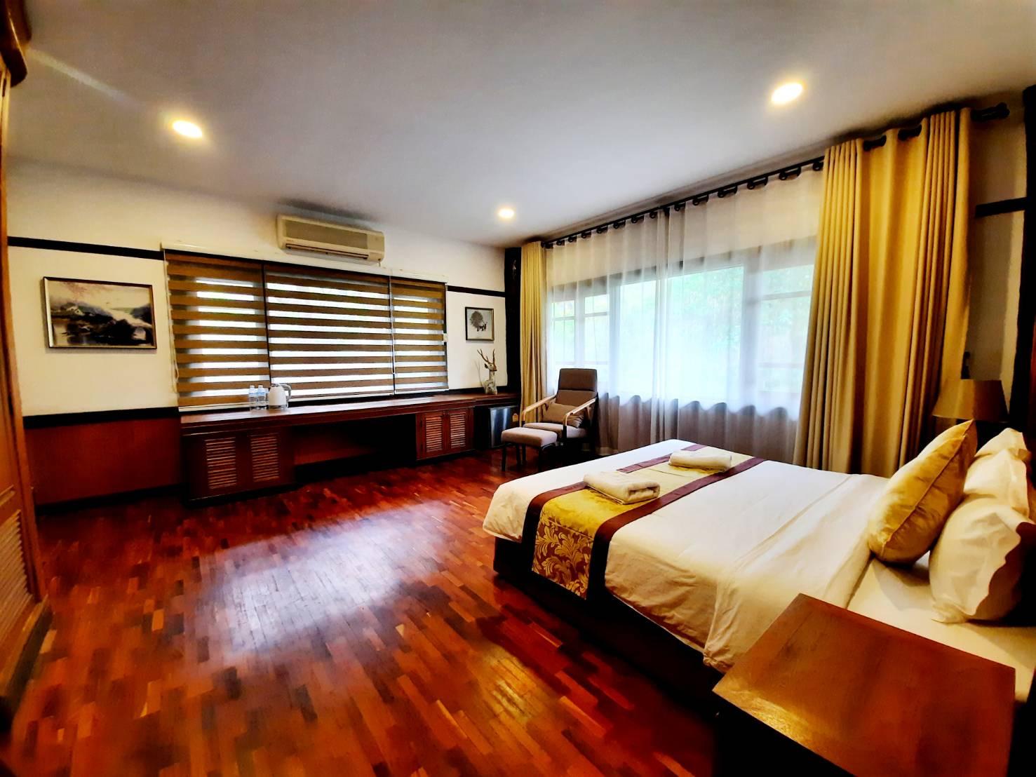 Cover Image for E-outfitting Valley Resort