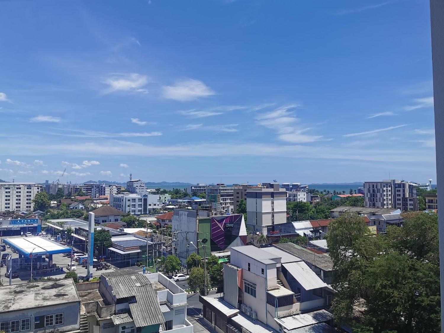 Cover Image for อิน โคลเวอร์ บางแสน