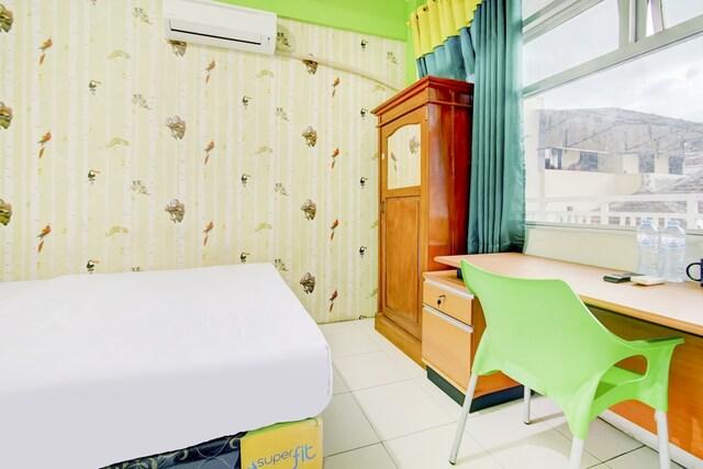 Cover Image for OYO Life 3103 Opo Homestay & Kost