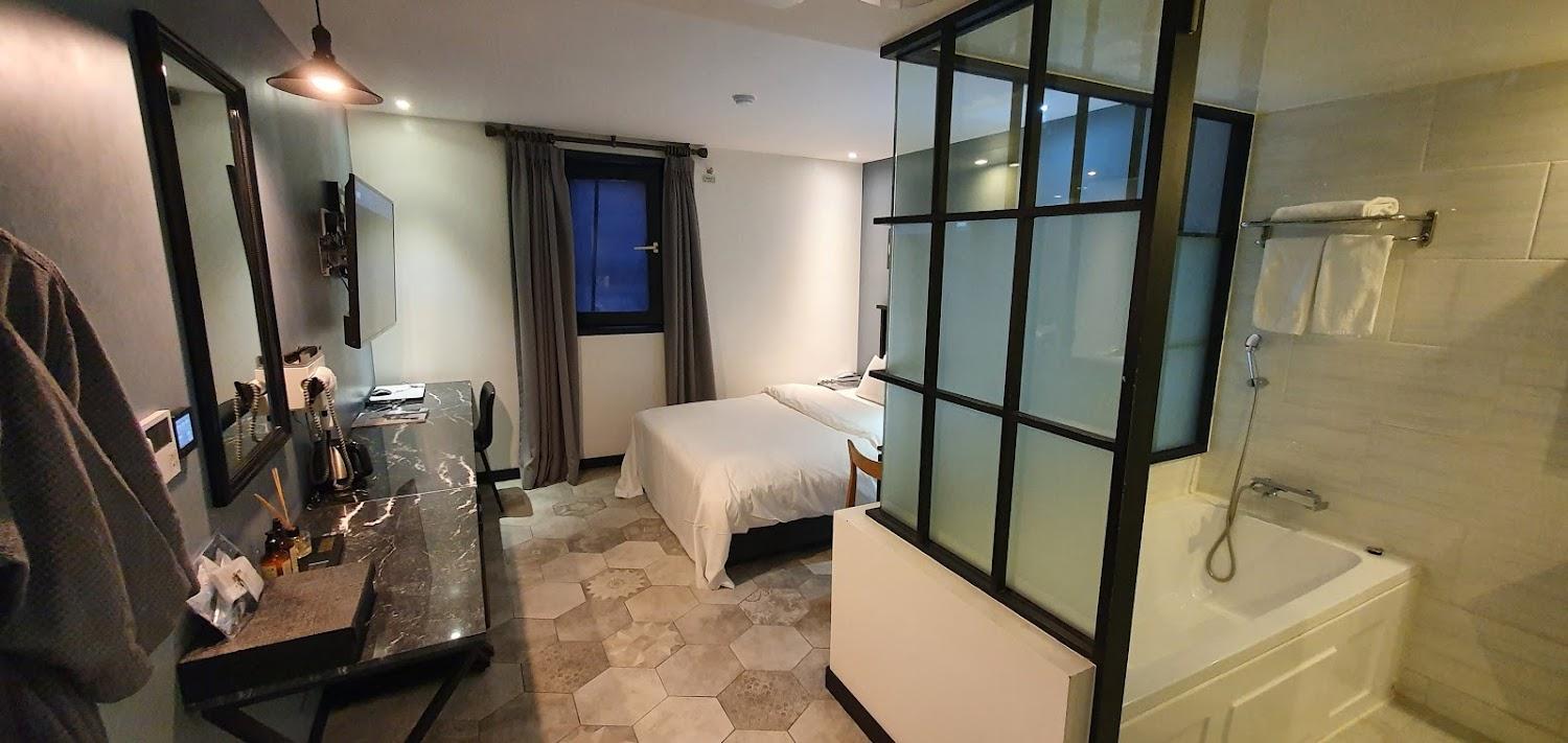 Cover Image for Premier Hotel XYM
