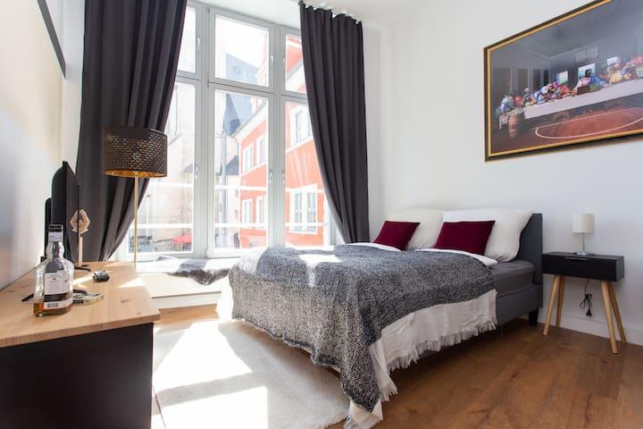 Cover Image for FULL HOUSE Apartment Hotel