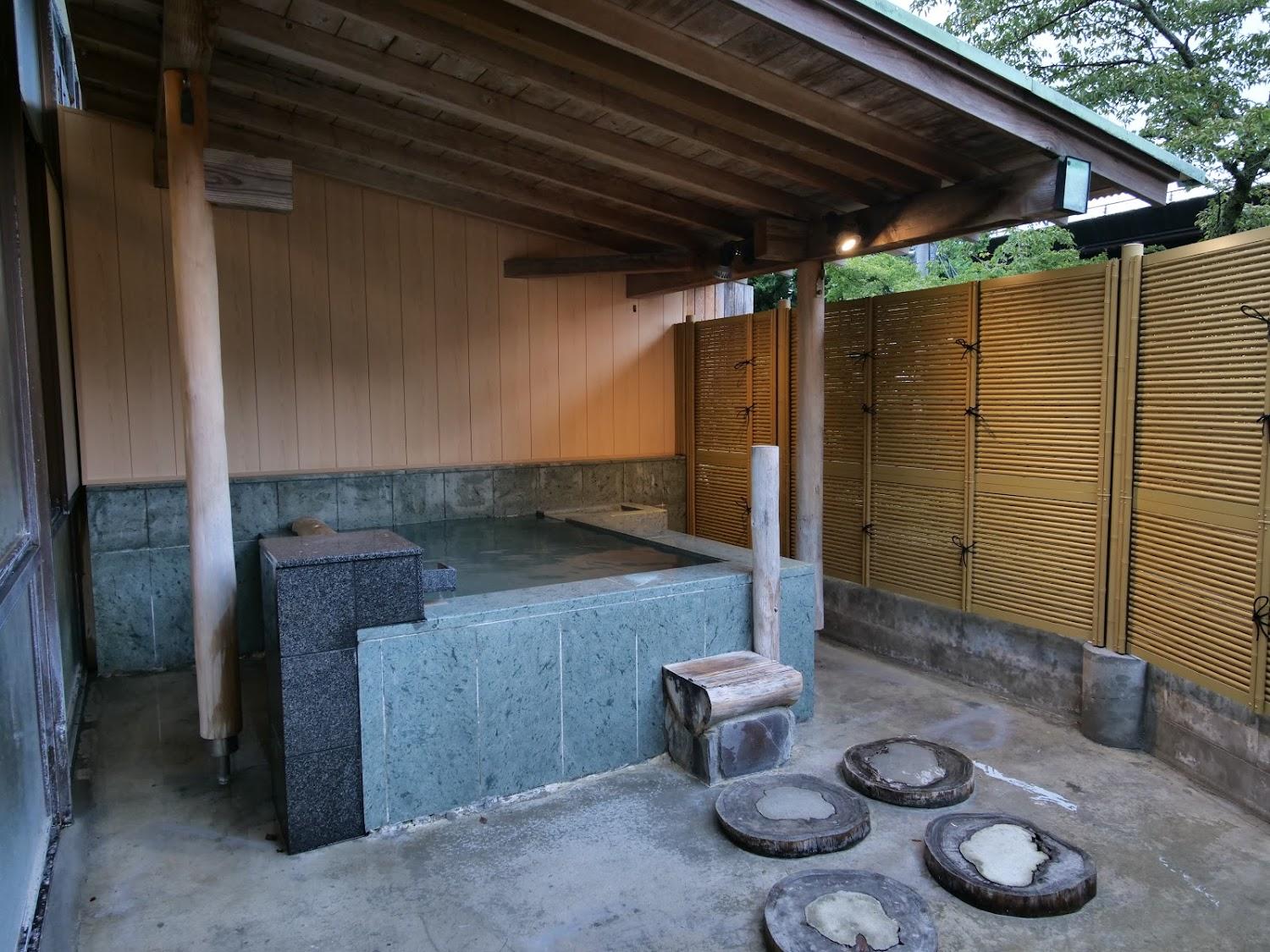 Cover Image for Mikawaya Ryokan