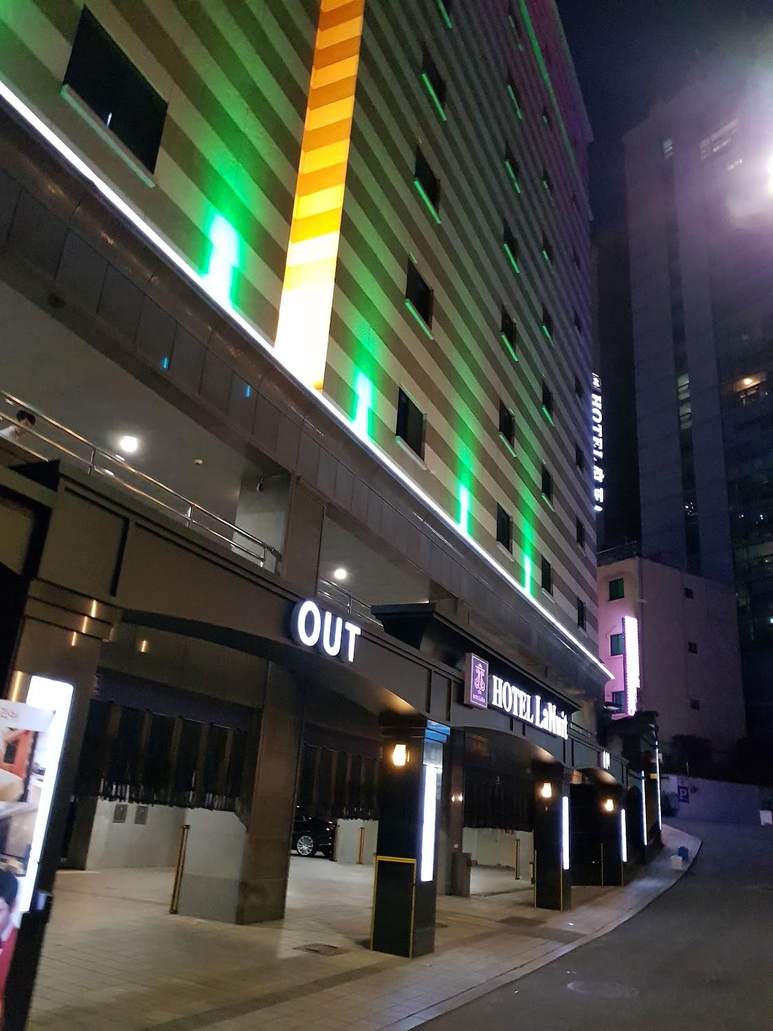 Cover Image for 라뉘호텔