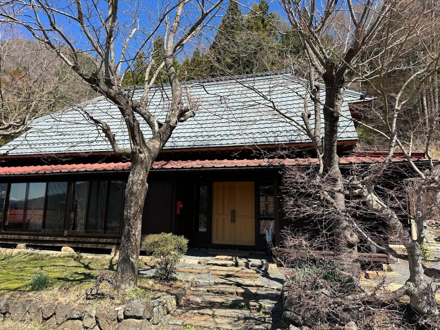 Cover Image for LiveGRACE House Saiko 西湖古民家
