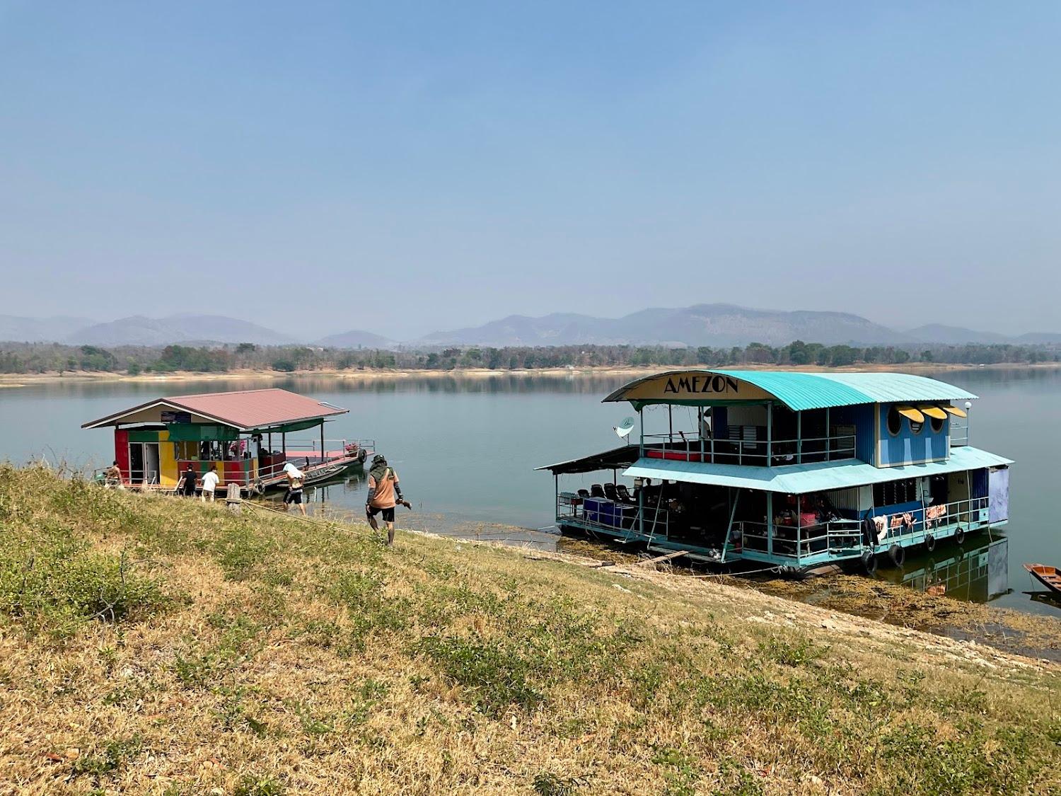 Cover Image for แพป้ากะหลาน เขื่อนศรีนครินทร์