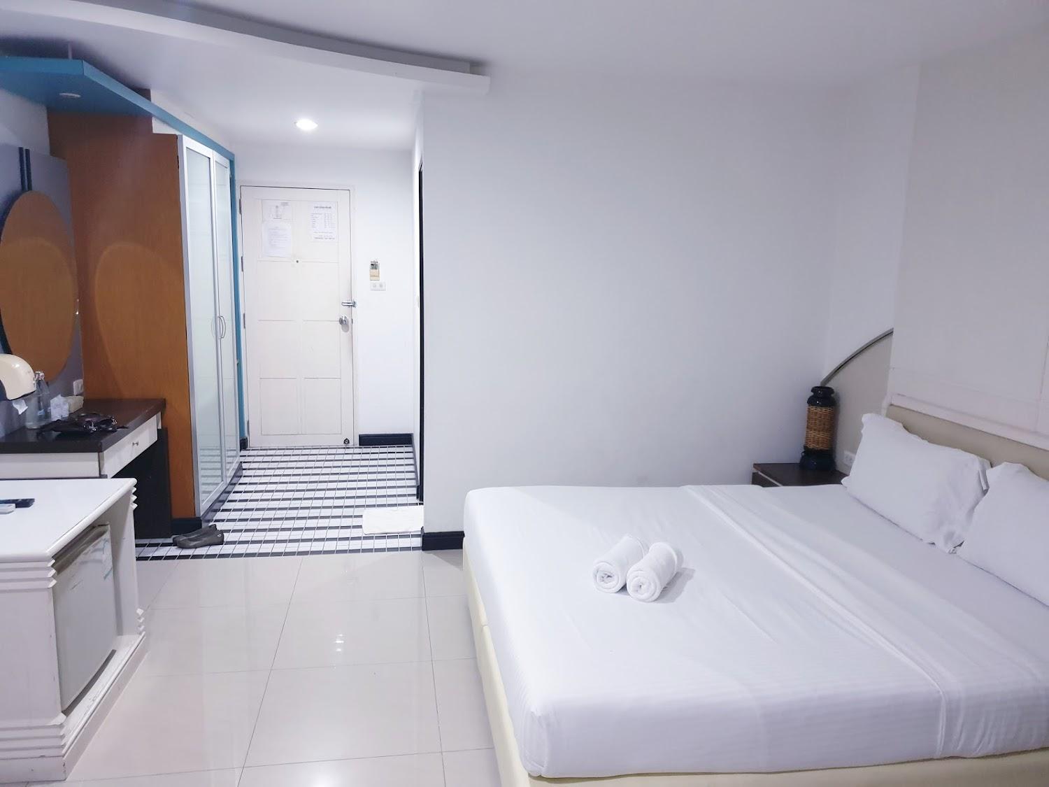 Cover Image for The Great Hotel