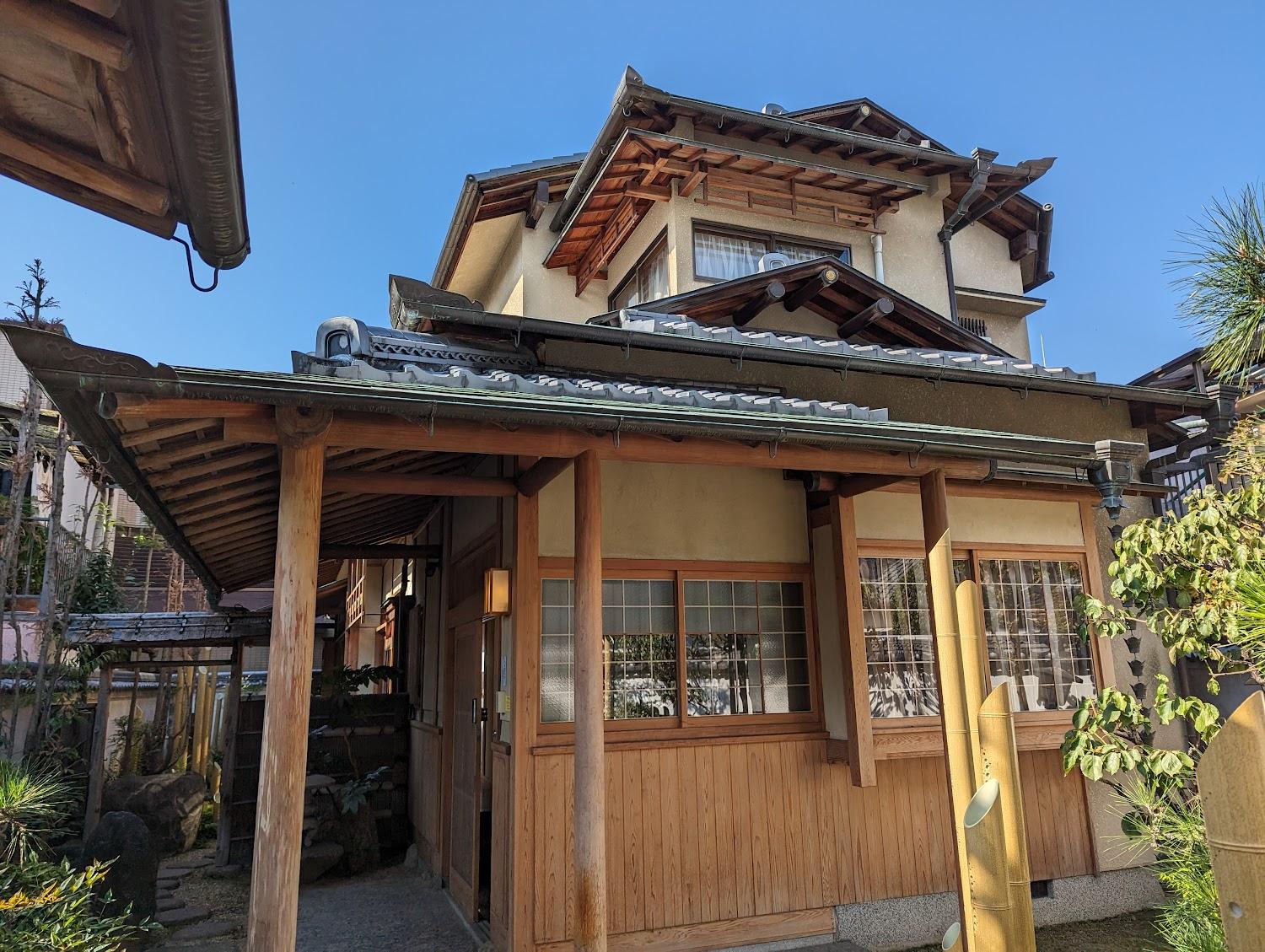 Cover Image for 庭之宿 新大阪
