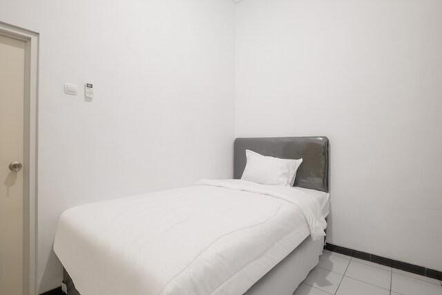 Cover Image for OYO 3467 White Residence