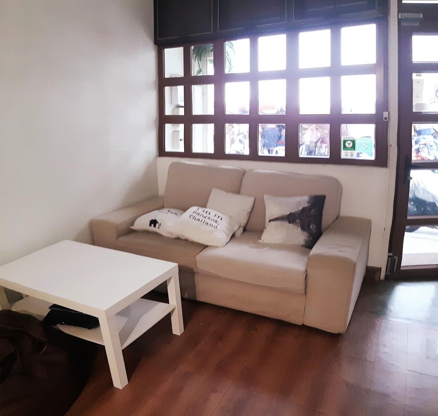 Cover Image for Les Fleurs Bangkok Hostel (Tini Kati Hostel)