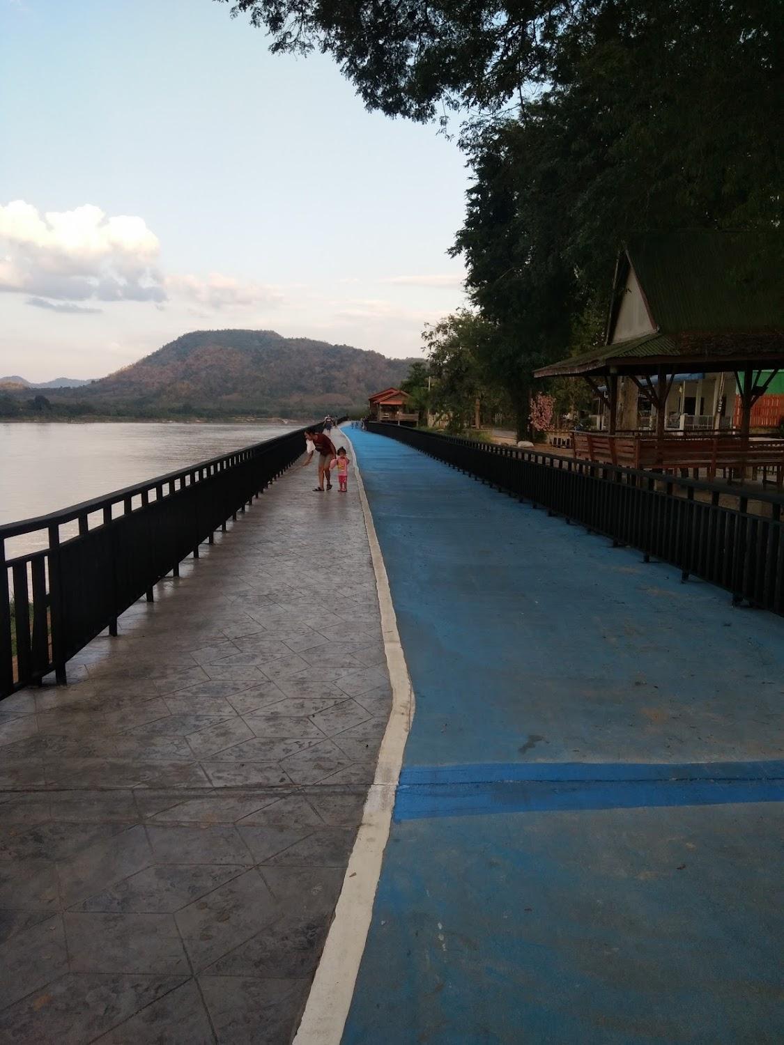 Cover Image for ธันยชนก รีสอร์ท