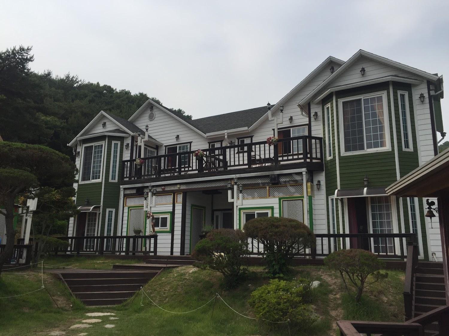 Cover Image for Pocheon Beauty in the Forest Pension