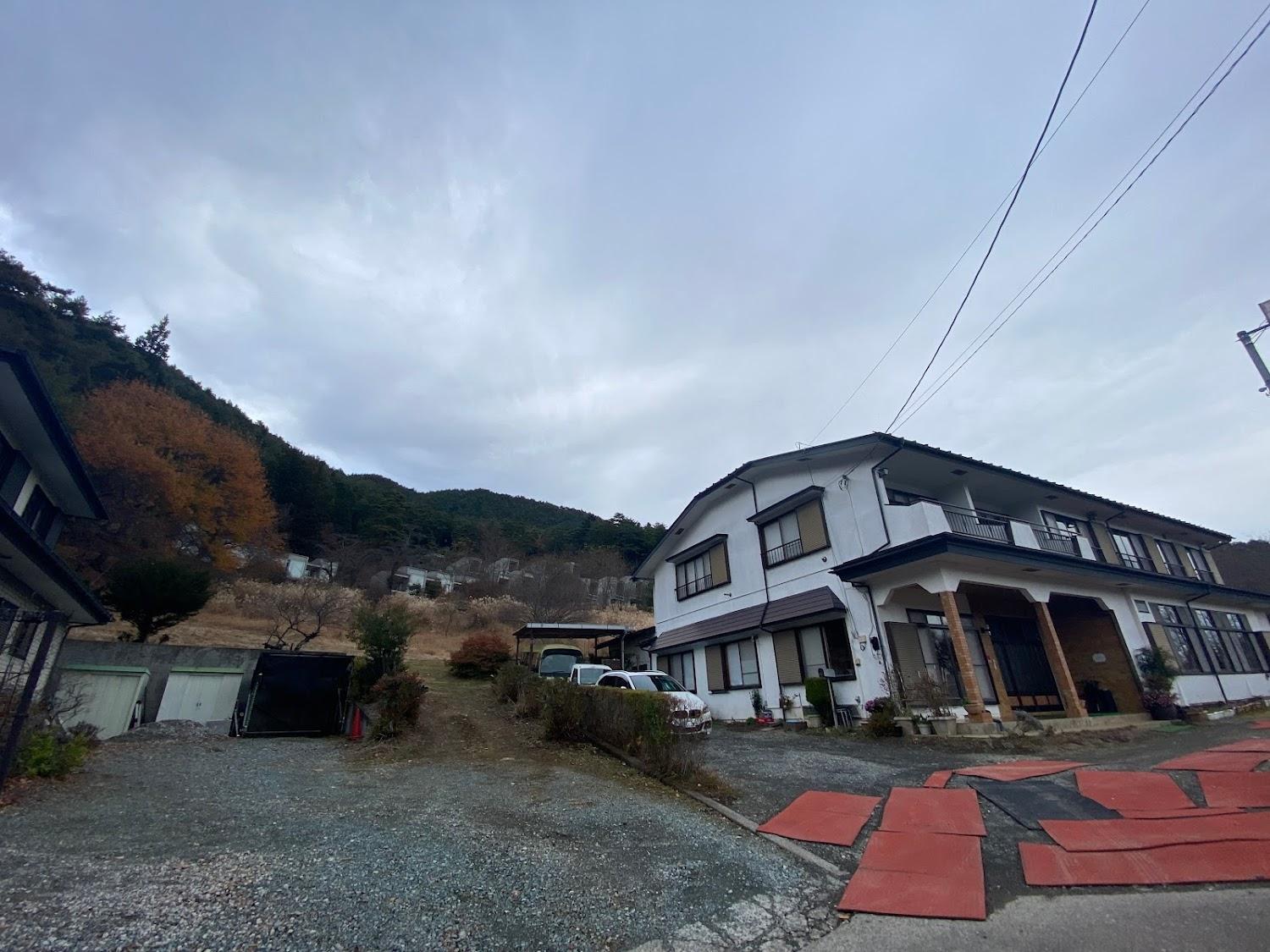 Cover Image for 峰山荘