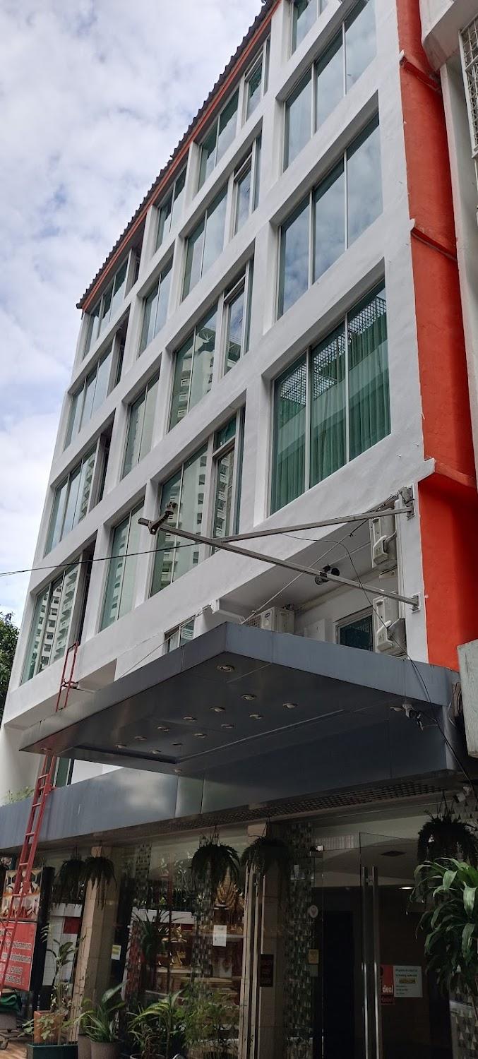 Cover Image for ideal hotel pratunam