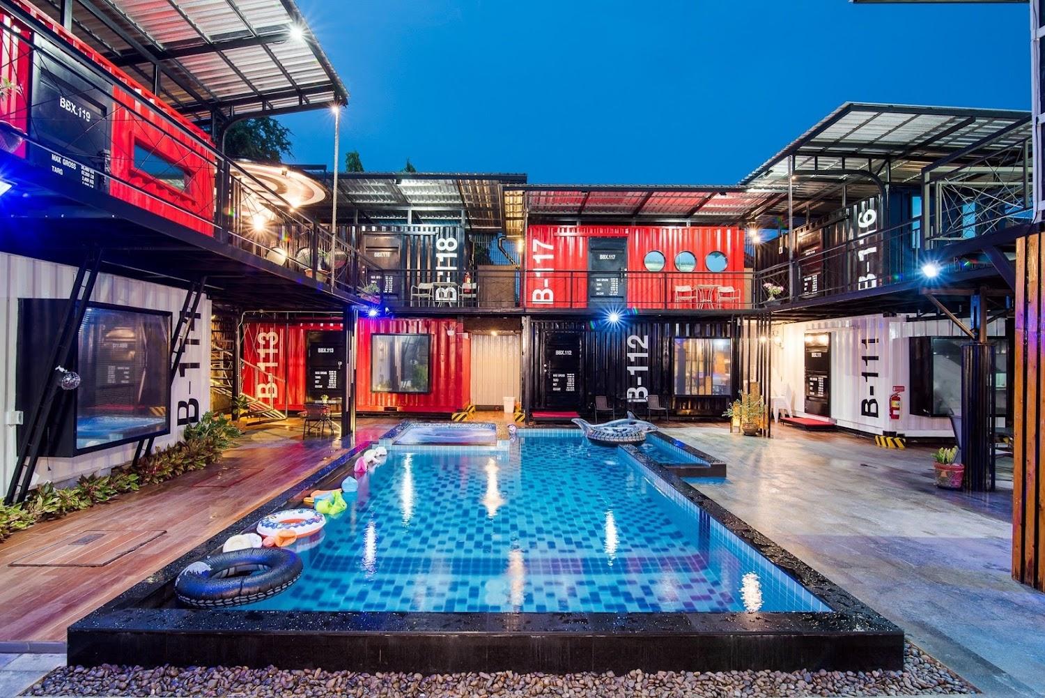 Cover Image for BEACHBOX HUAHIN