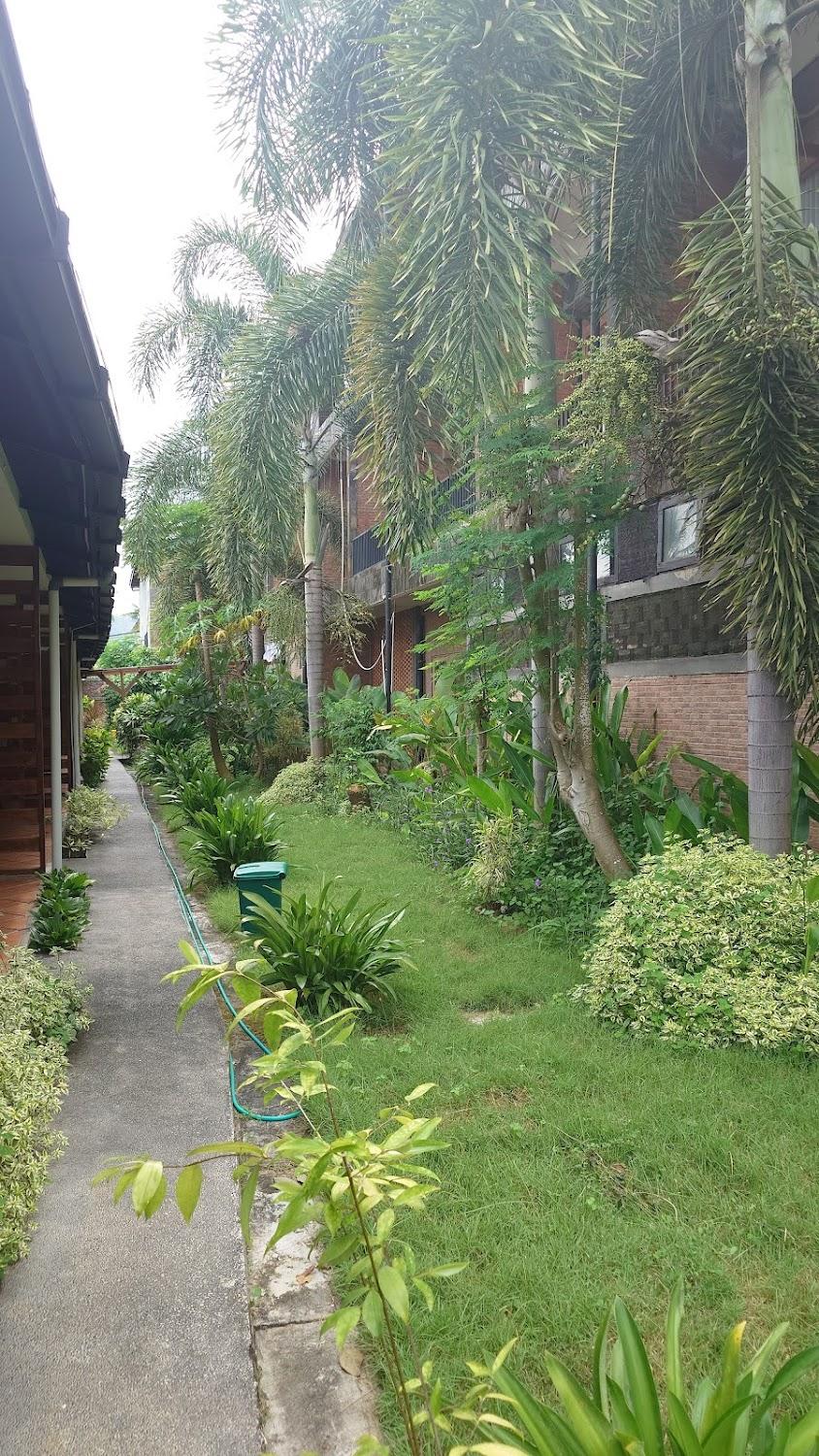 Cover Image for S Hotel & Restaurant