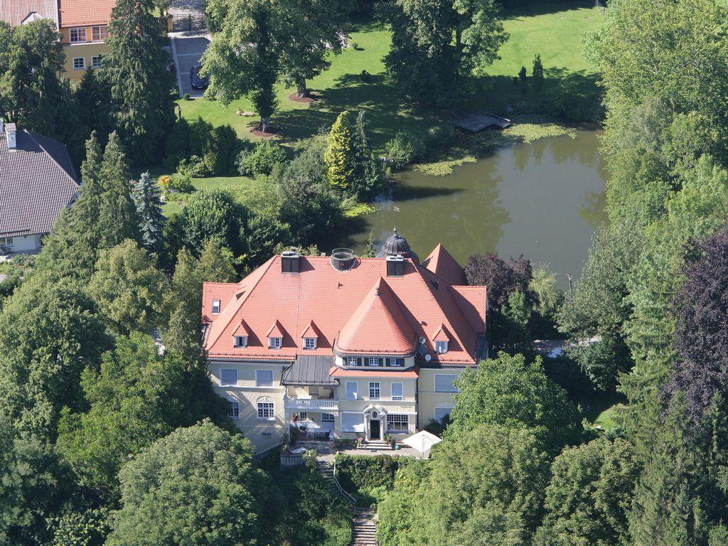 Cover Image for Schloss Mörlbach