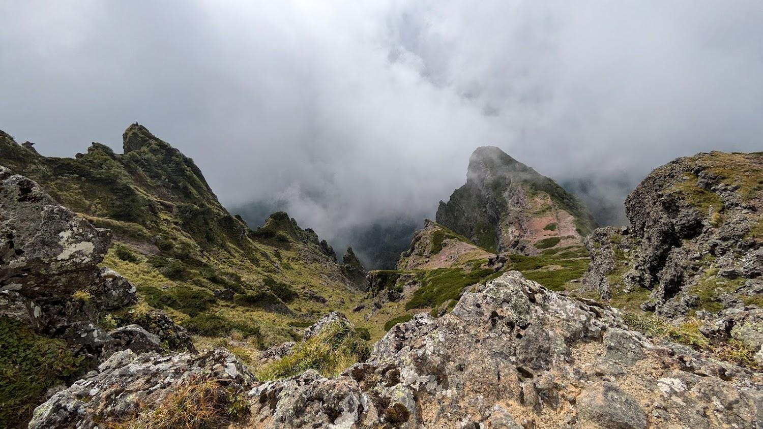 Cover Image for iwo dake Mountain Cabin