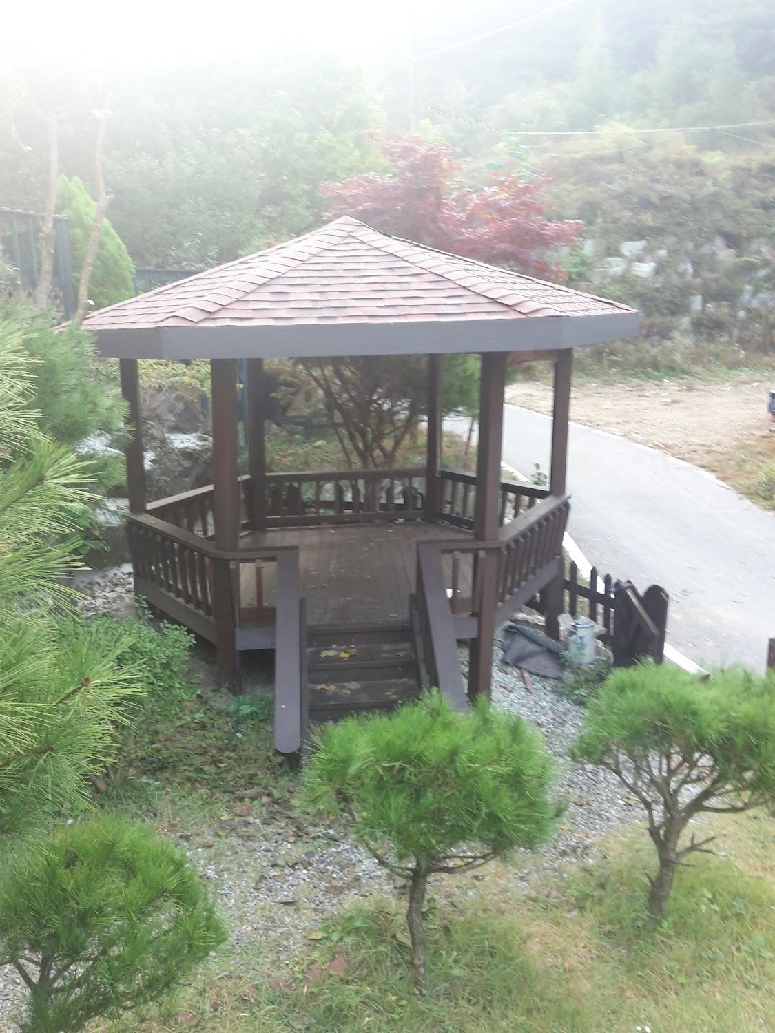 Cover Image for 행복한집펜션