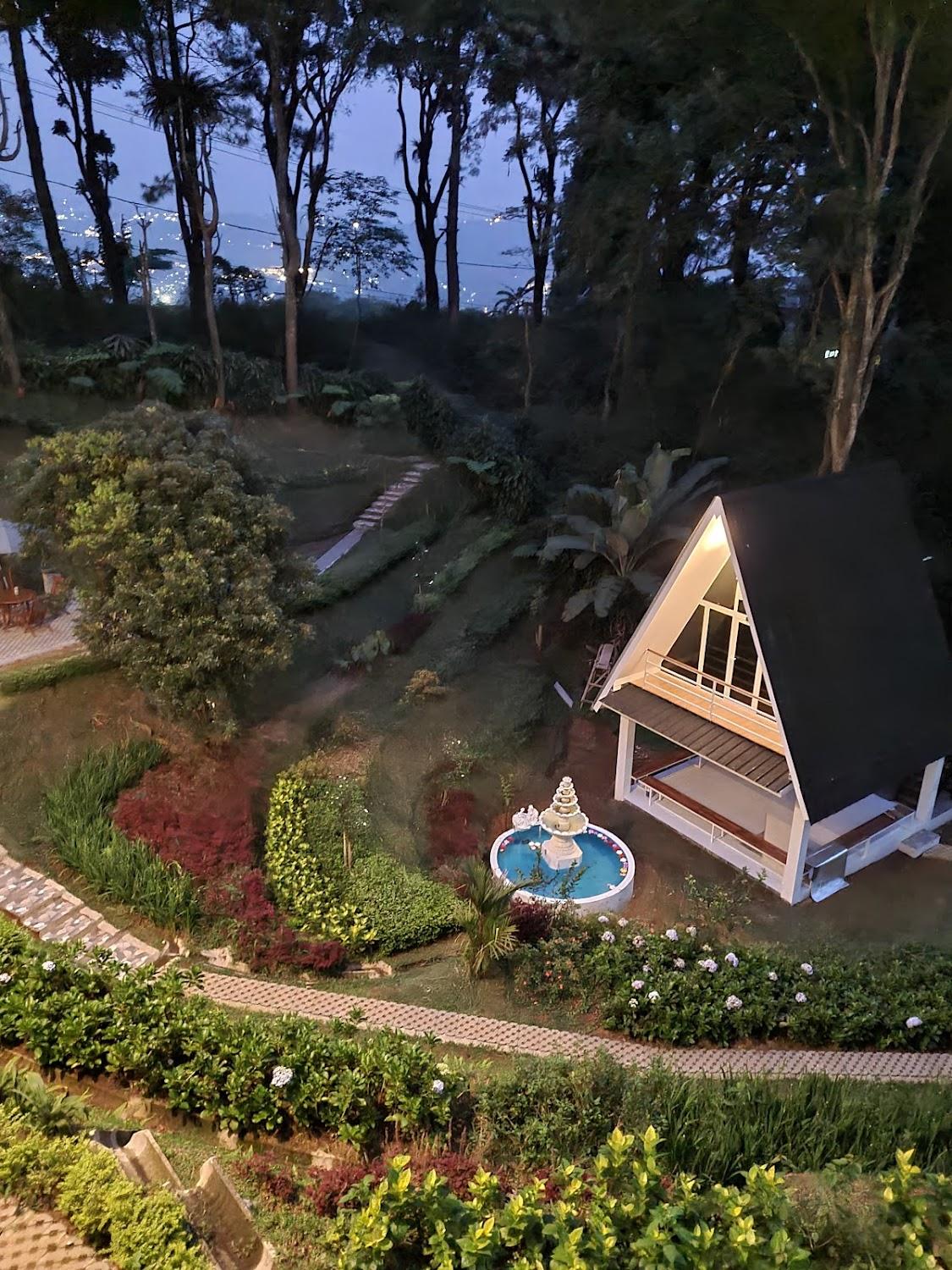Cover Image for VILLA OZORA