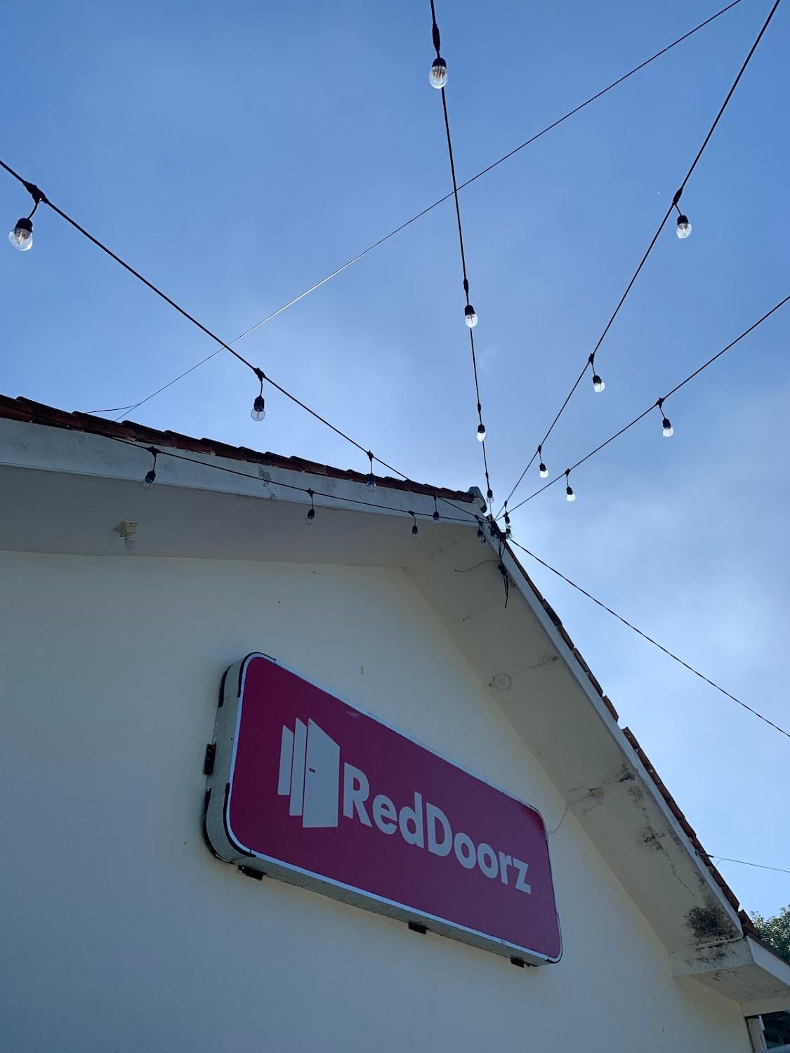 Cover Image for RedDoorz Syariah near Alun Alun Ciledug Cirebon