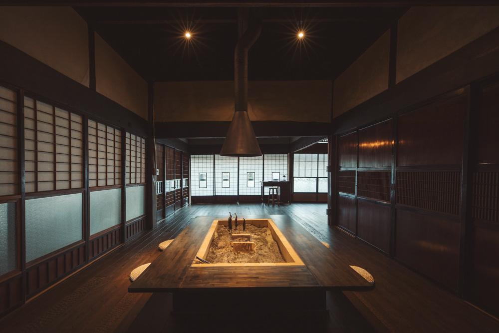 Cover Image for 旅と裸足