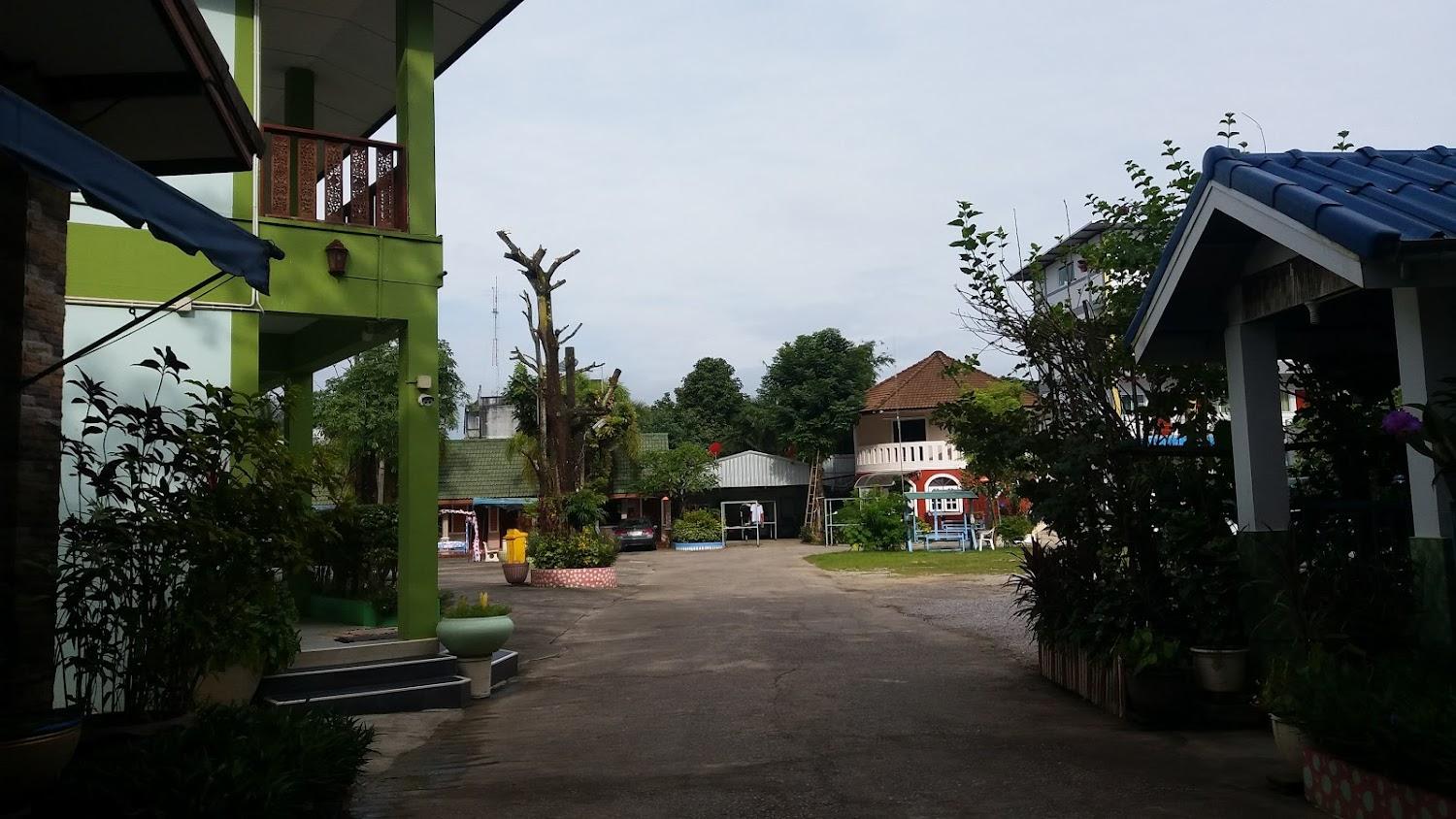Cover Image for บ้านเมยรีสอร์ท( Rock House Hotel)