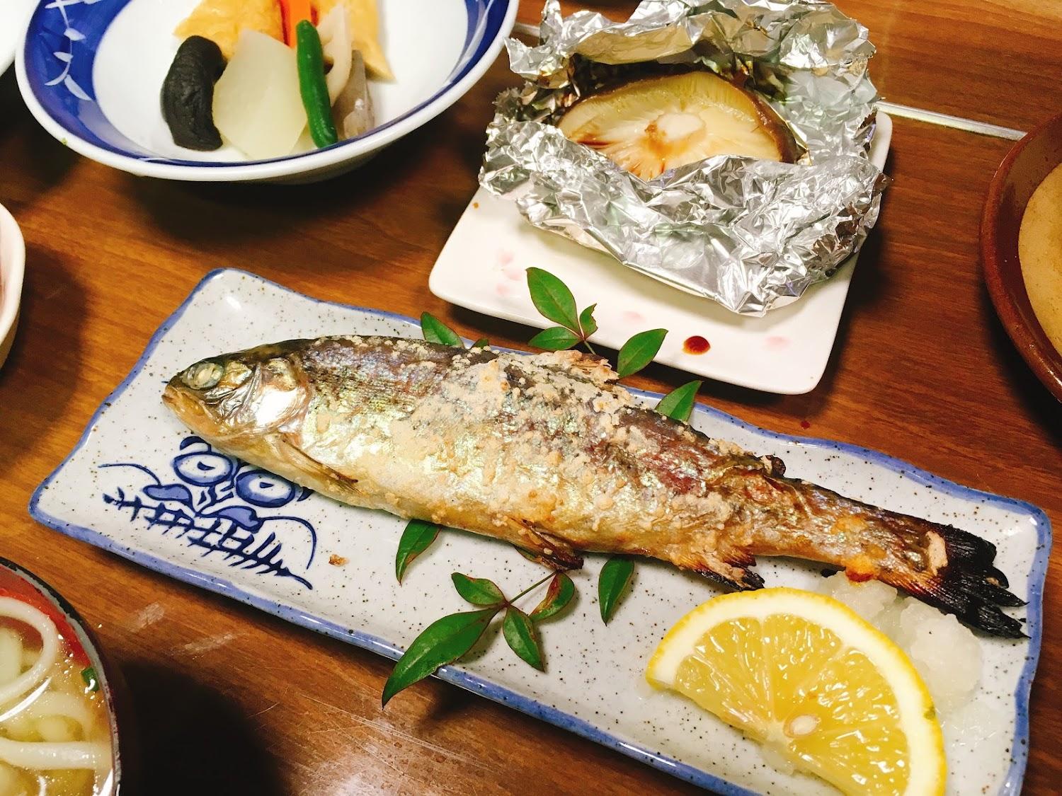 Cover Image for Minshuku Kunimigaoka