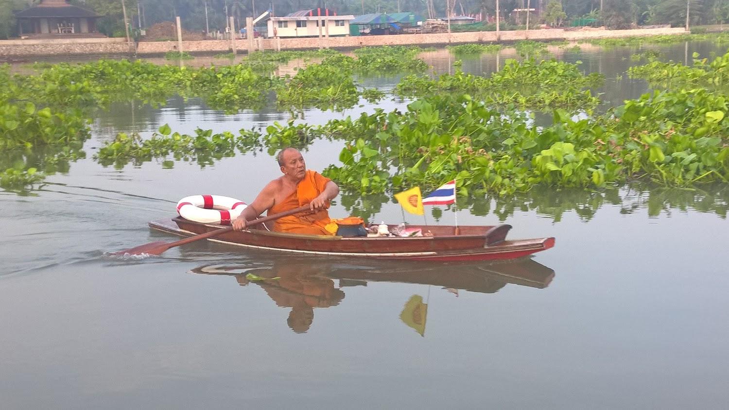 Cover Image for อัมพรริเวอร์ไซด์ รีสอร์ท