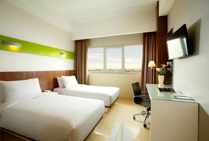 Cover Image for Hotel Santika Cikarang